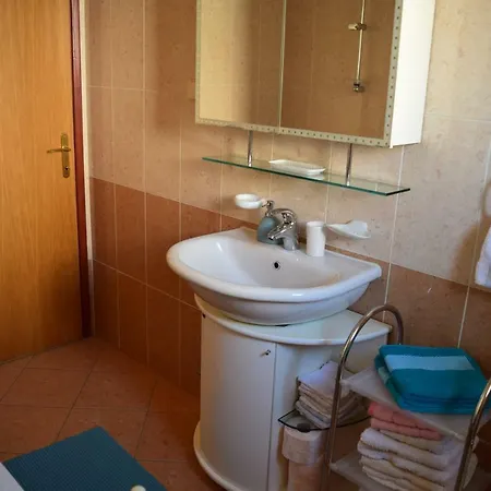 Tatil Evi Holiday Topic